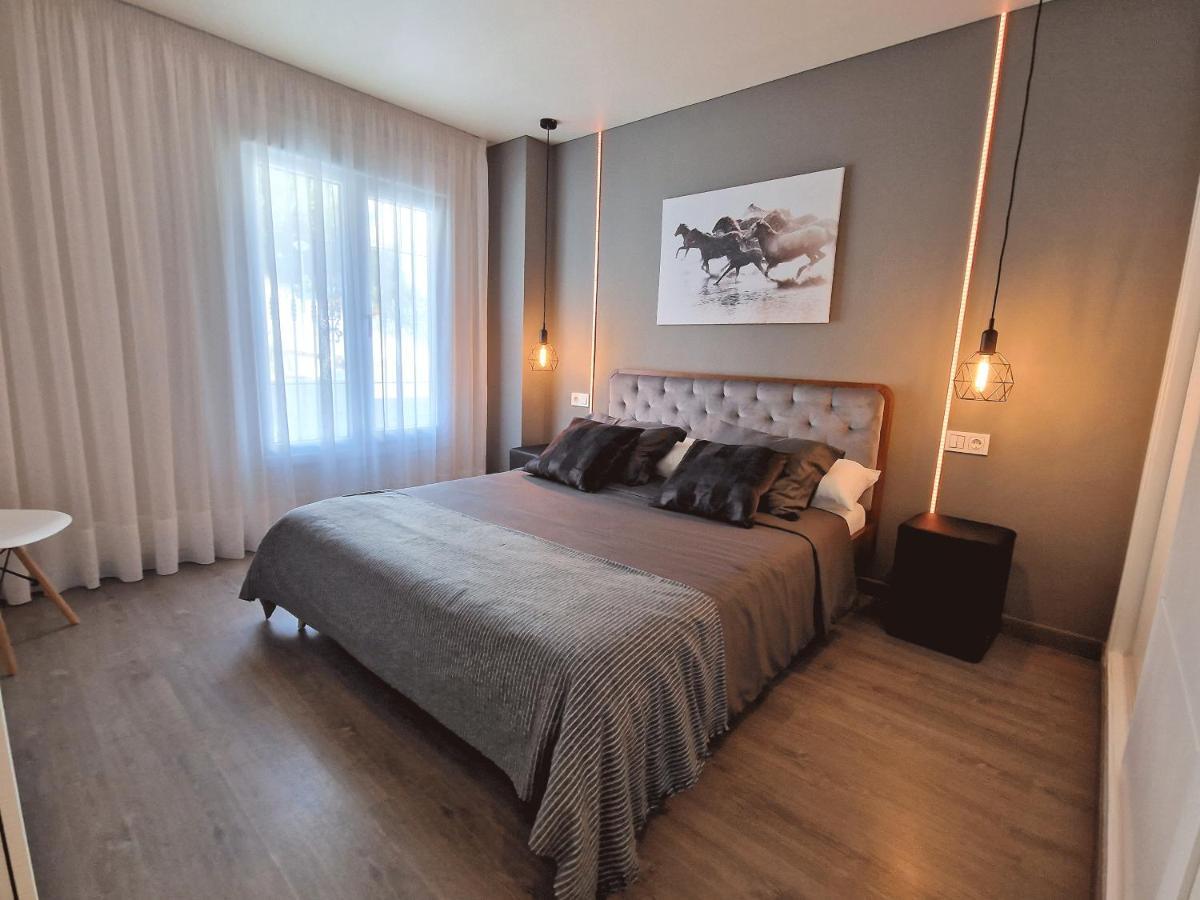 Emerald Apartment - Spacious Modern 2 Bedroom Benalmádena Zewnętrze zdjęcie